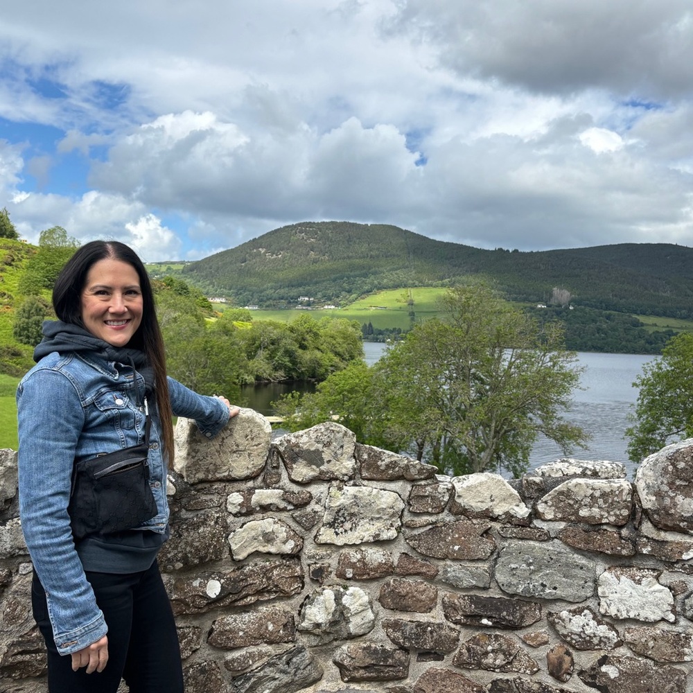Meet your Posher, Adriane